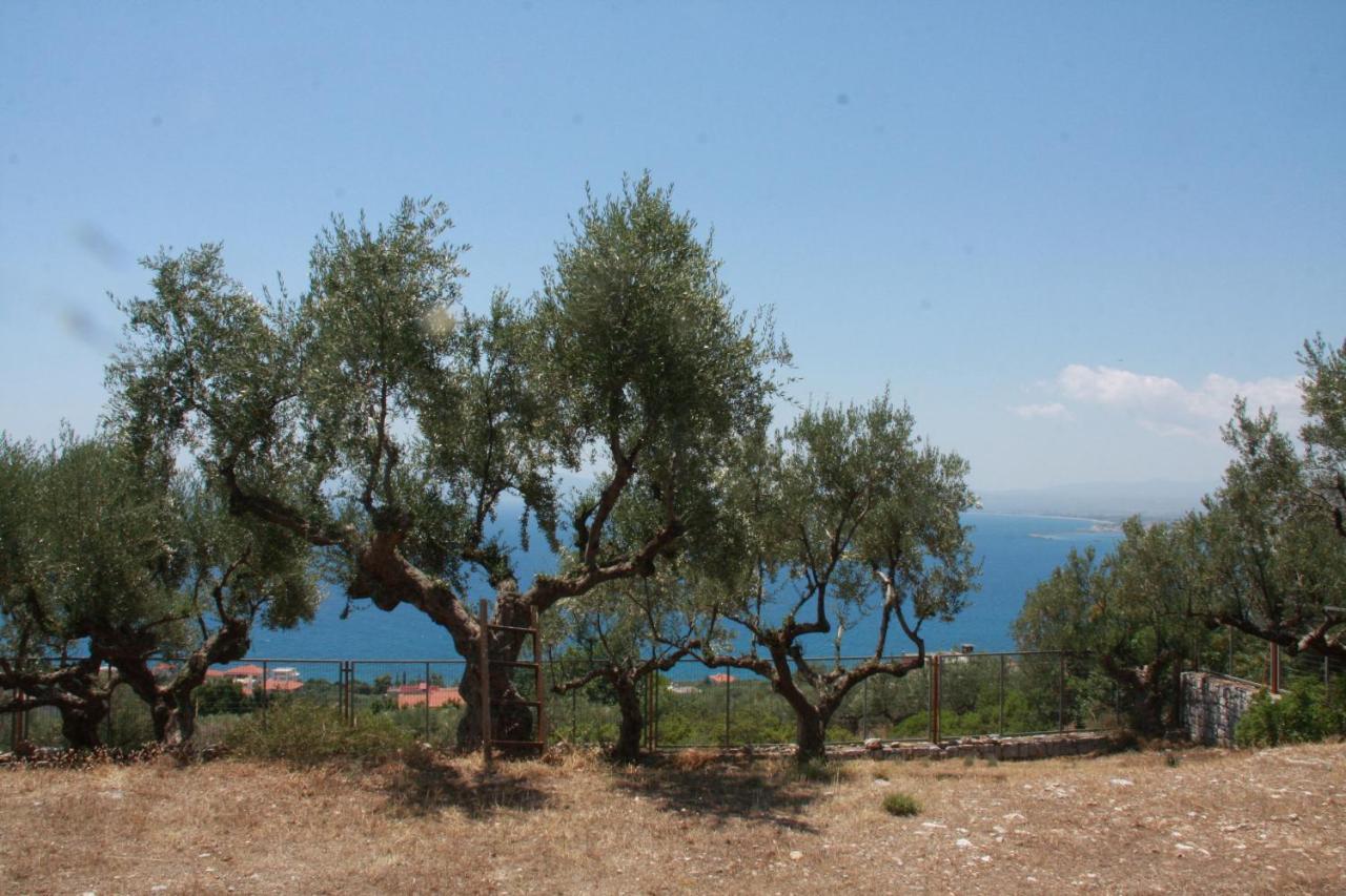 Sea And Mountain View Villa Kalamáta Kültér fotó